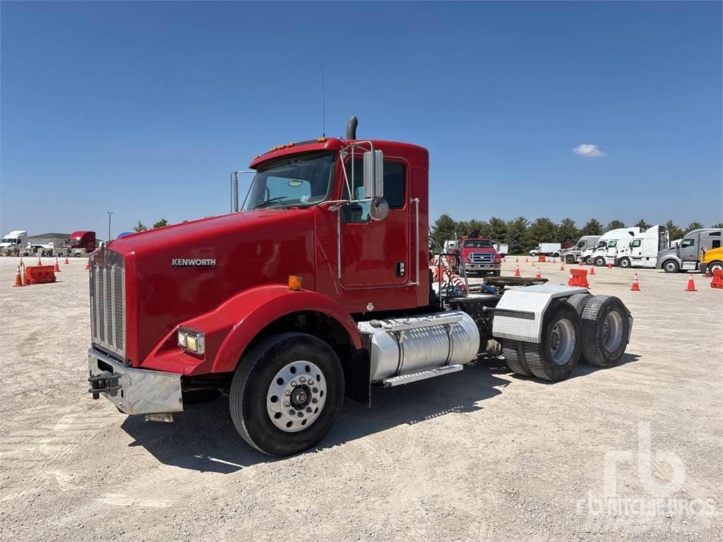 Kenworth T800 Τράκτορες