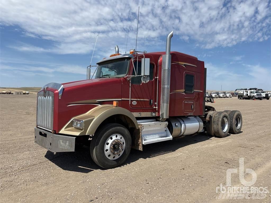 Kenworth T800 Τράκτορες