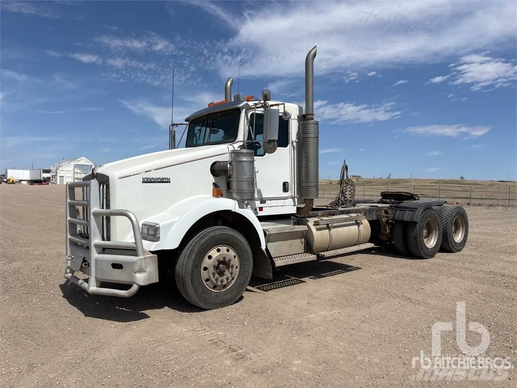 Kenworth T800 Τράκτορες