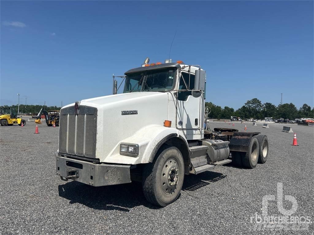 Kenworth T800 Τράκτορες