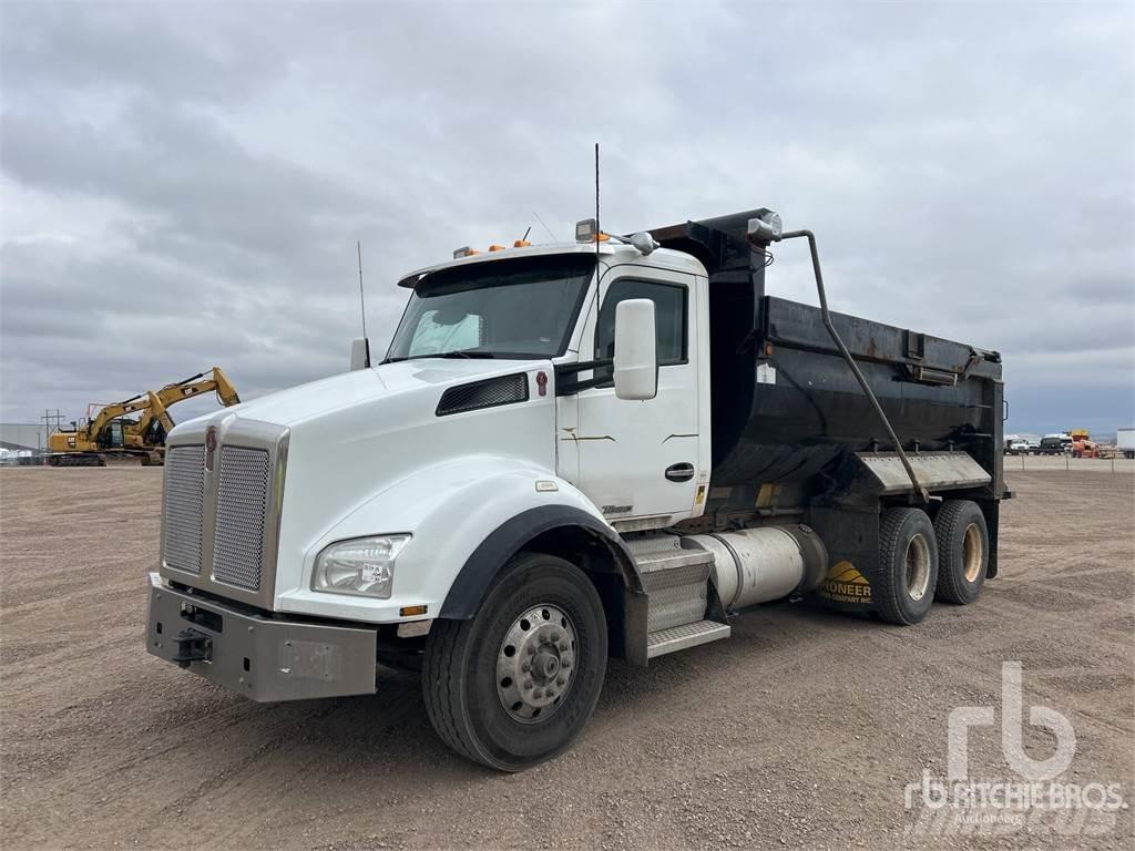 Kenworth T880 Φορτηγά Ανατροπή