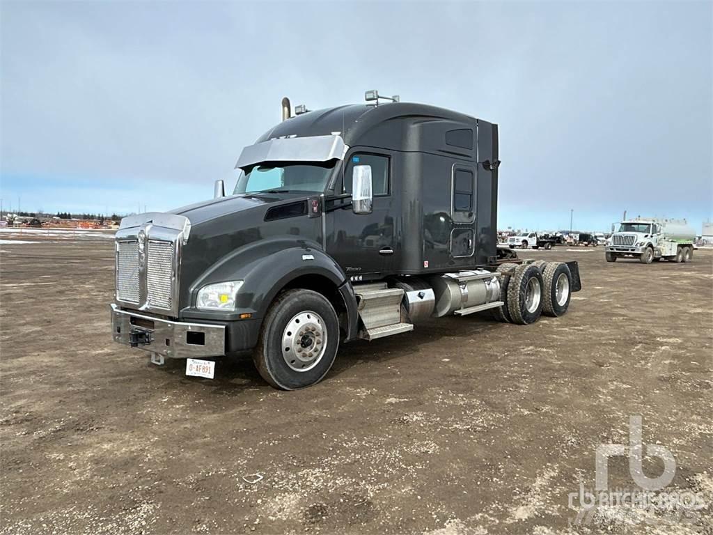 Kenworth T880 Τράκτορες