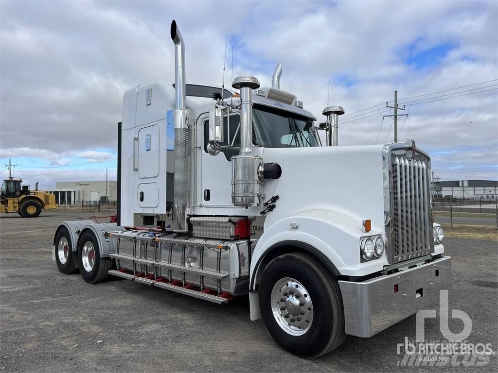 Kenworth T909 Τράκτορες