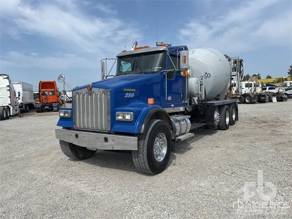 Kenworth W900 Φορτηγά-Μπετονιέρες