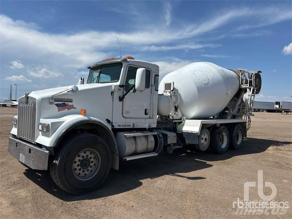 Kenworth W900 Φορτηγά-Μπετονιέρες