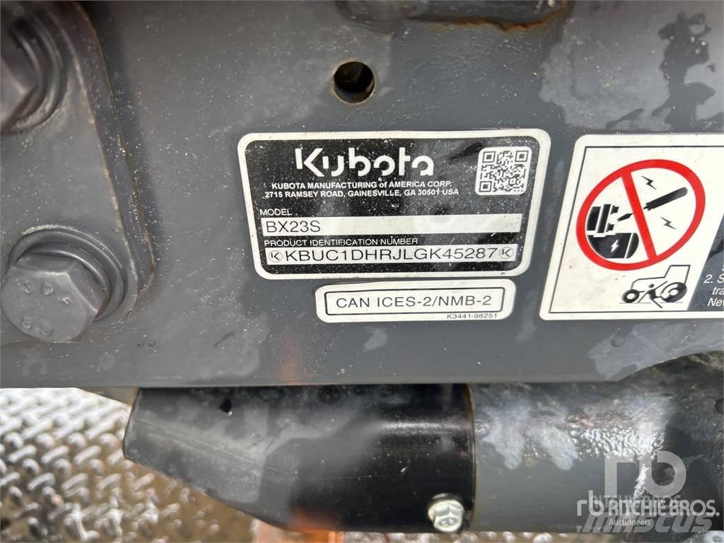 Kubota BX23S Τρακτέρ μικρών διαστάσεων