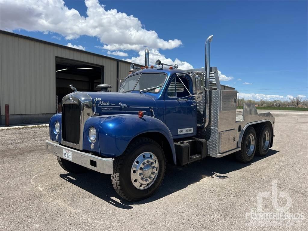Mack B61 Φορτηγά Kαρότσα με ανοιγόμενα πλαϊνά