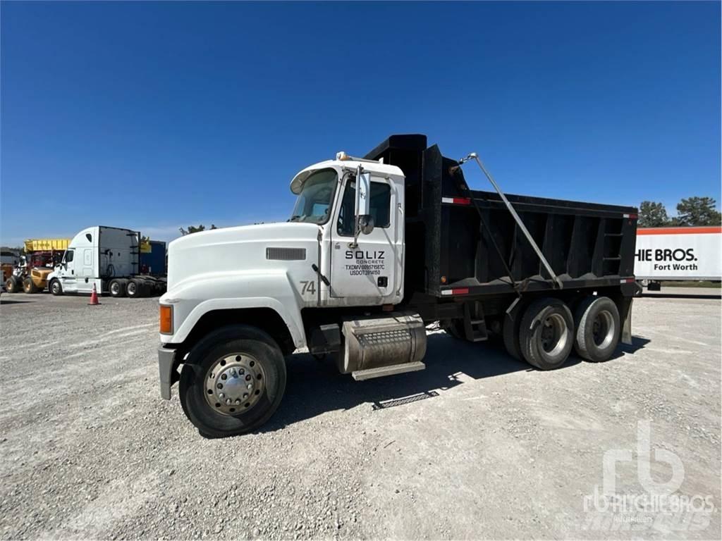 Mack CHN613 Φορτηγά Ανατροπή