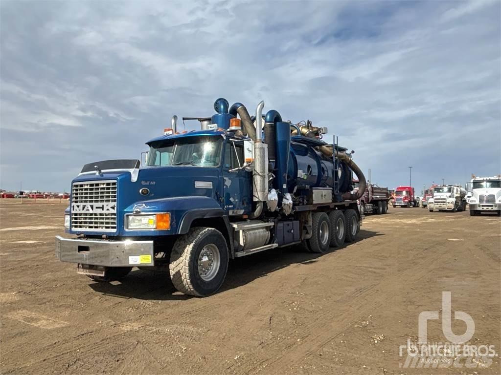 Mack CL713 Αποφρακτικά οχήματα