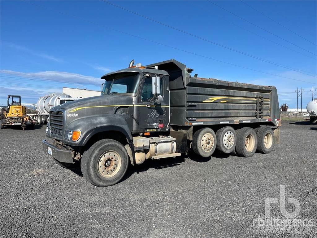 Mack CV713 Φορτηγά Ανατροπή