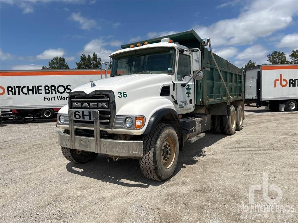 Mack CV713 Φορτηγά Ανατροπή