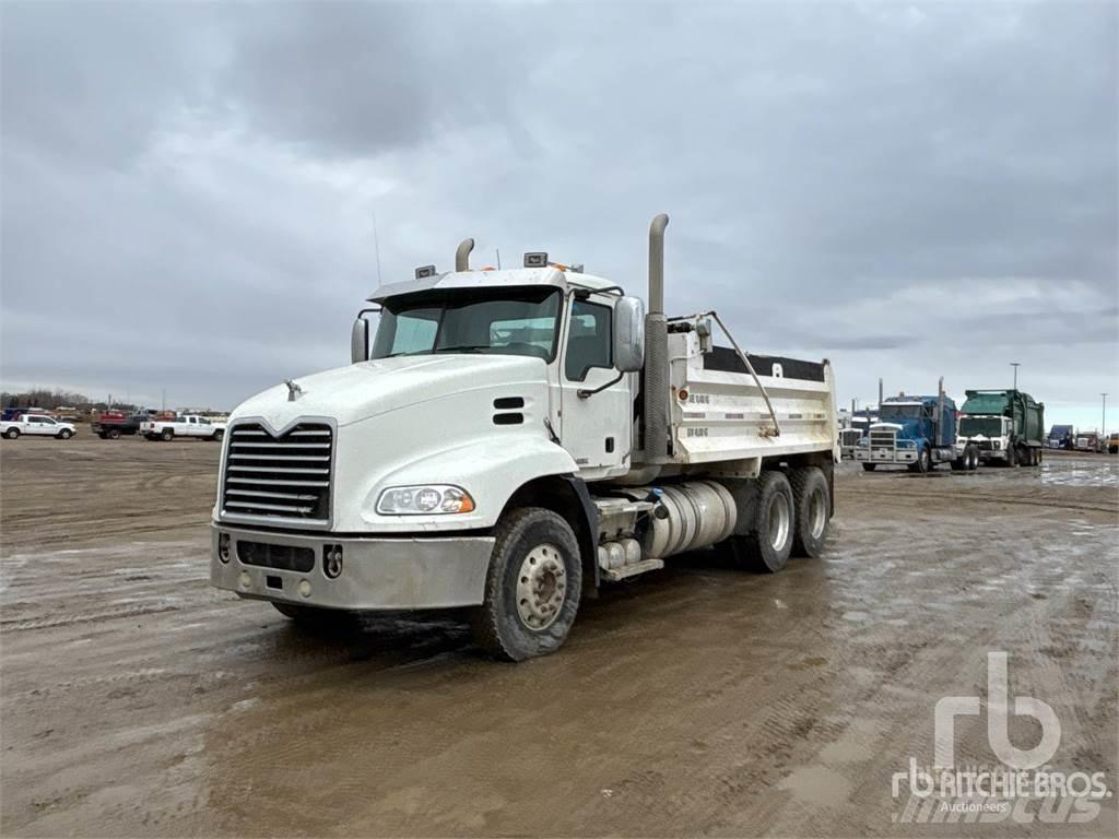 Mack CXU613 Φορτηγά Ανατροπή