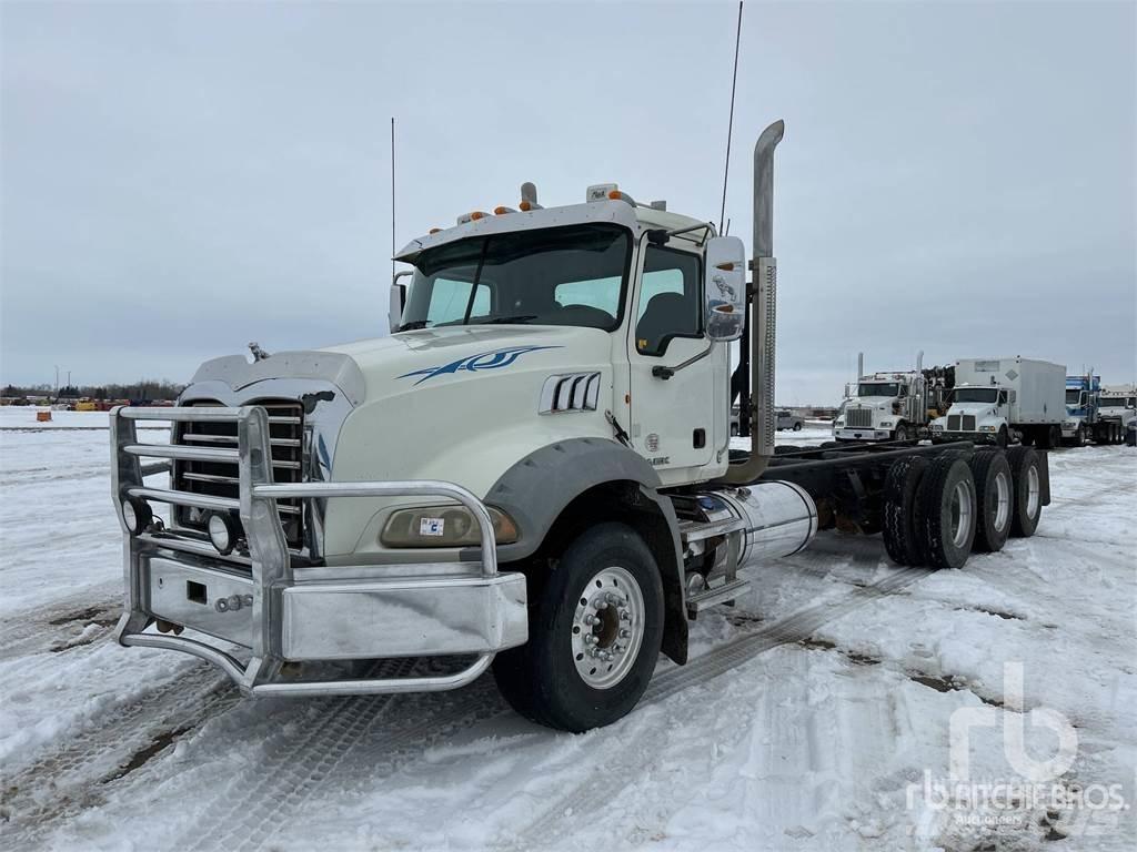 Mack GU814 Φορτηγά Σασί