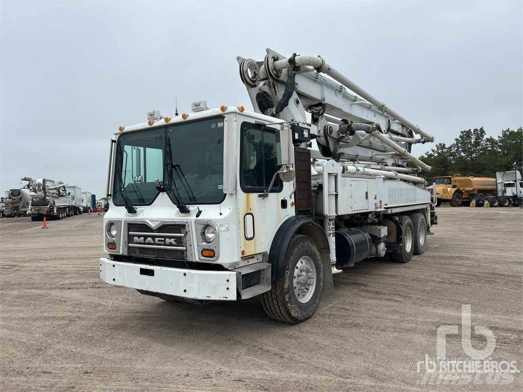 Mack MRU613 Φορτηγά-Μπετονιέρες