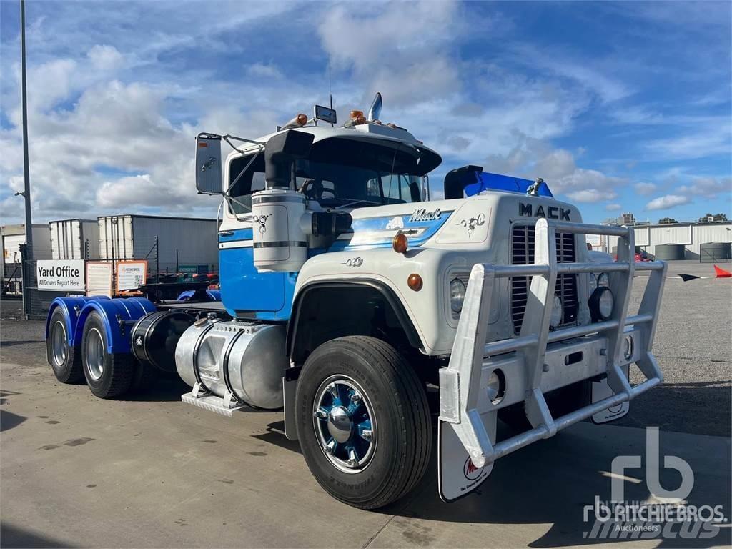 Mack R688RS Φορτηγά Σασί