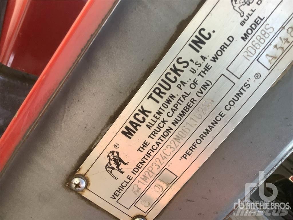 Mack RD688S Φορτηγά με γερανό & γάτζο