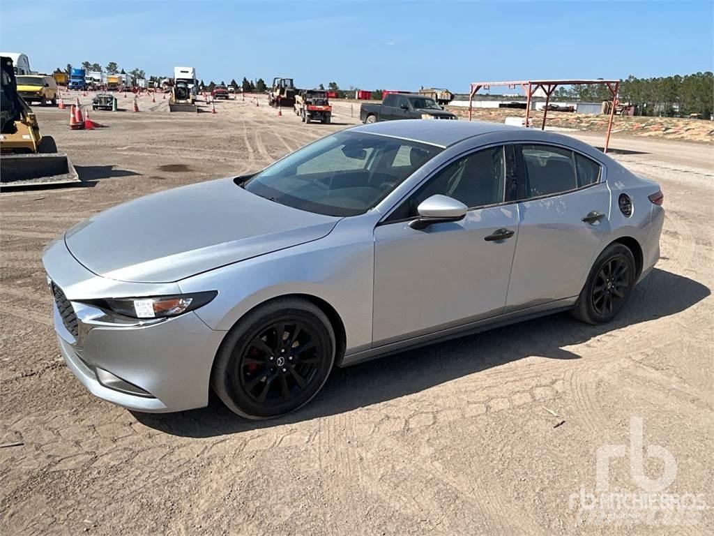 Mazda 3 Αυτοκίνητα