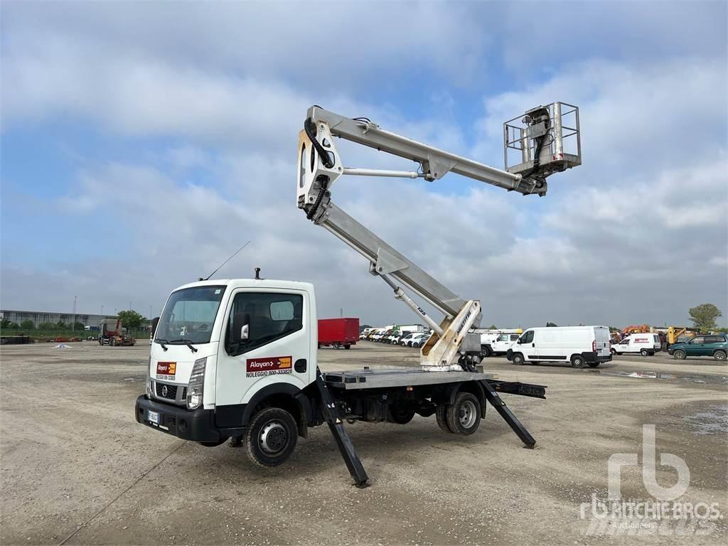 Nissan CABSTAR Εναέριες πλατφόρμες τοποθετημένες σε ρυμούλκα