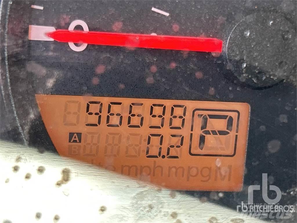 Nissan FRONTIER Pickup/Αγροτικό