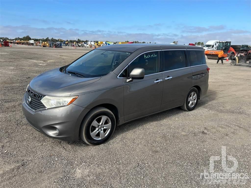 Nissan QUEST Κλούβες με συρόμενες πόρτες