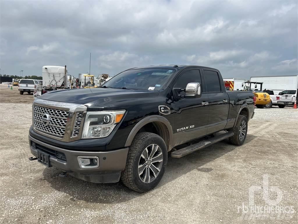 Nissan TITAN Pickup/Αγροτικό