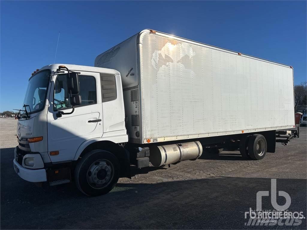 Nissan UD2600 Κλούβες με συρόμενες πόρτες