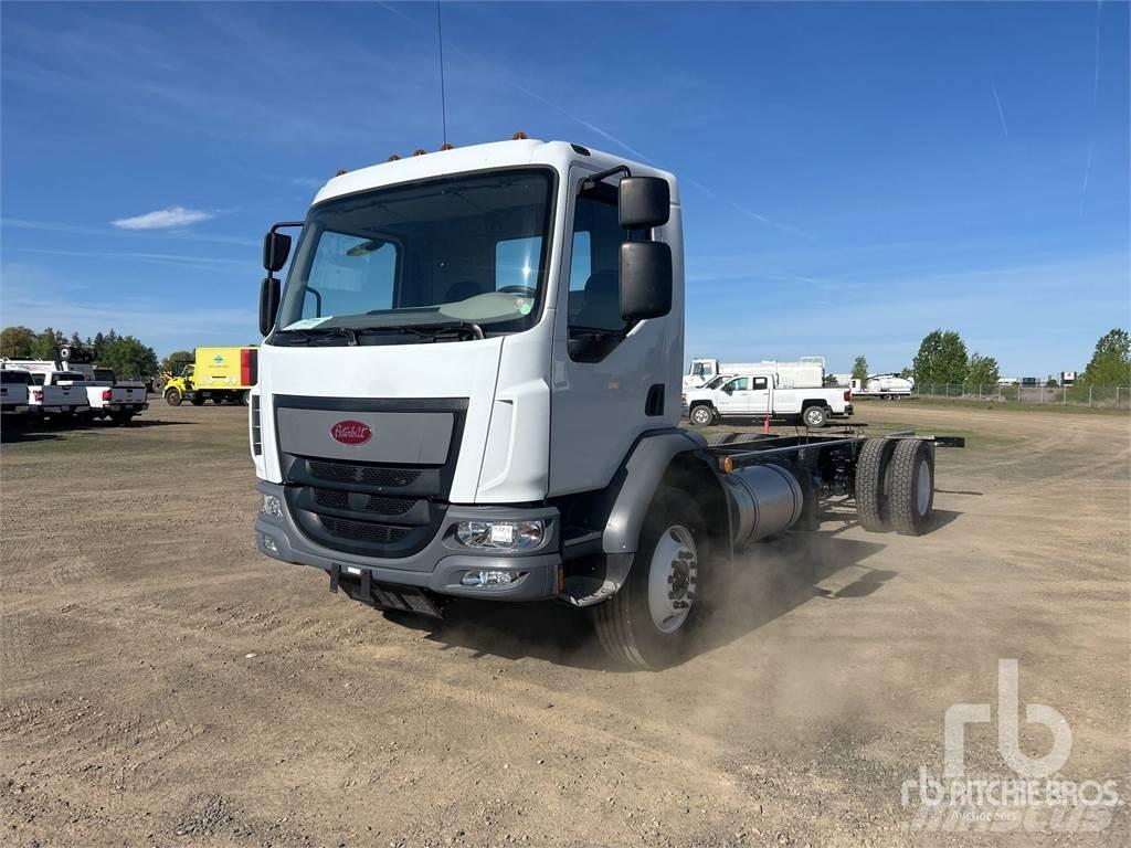 Peterbilt 220 Φορτηγά Σασί