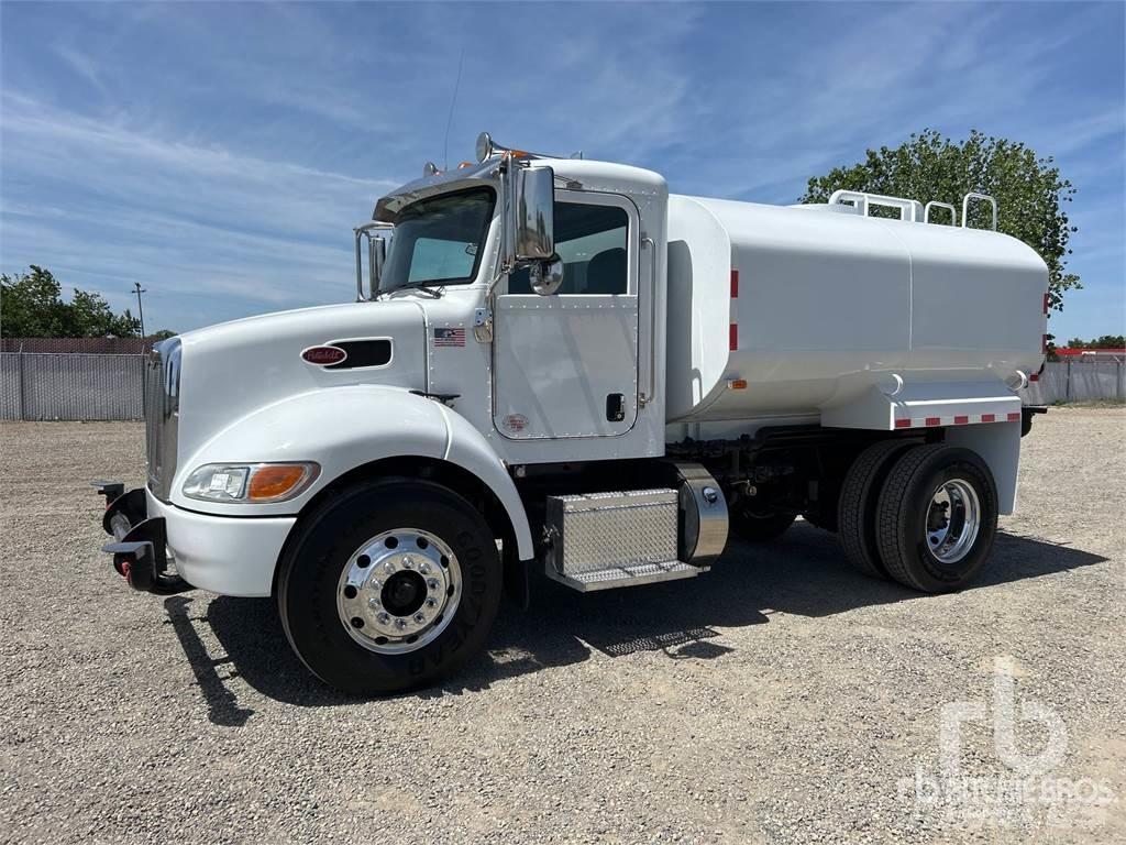 Peterbilt 337 Βυτία νερού