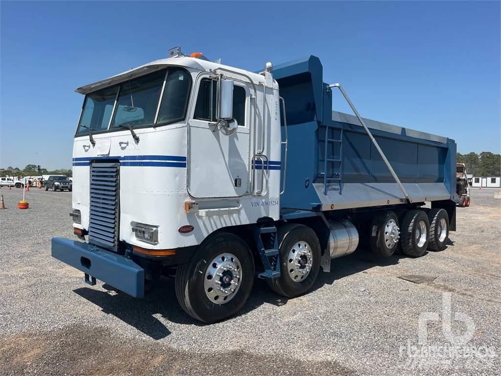 Peterbilt 362 Φορτηγά Ανατροπή