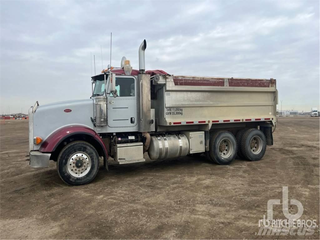 Peterbilt 367 Φορτηγά Ανατροπή