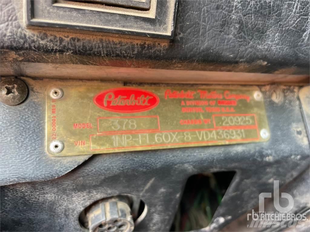 Peterbilt 378 Φορτηγά Ανατροπή