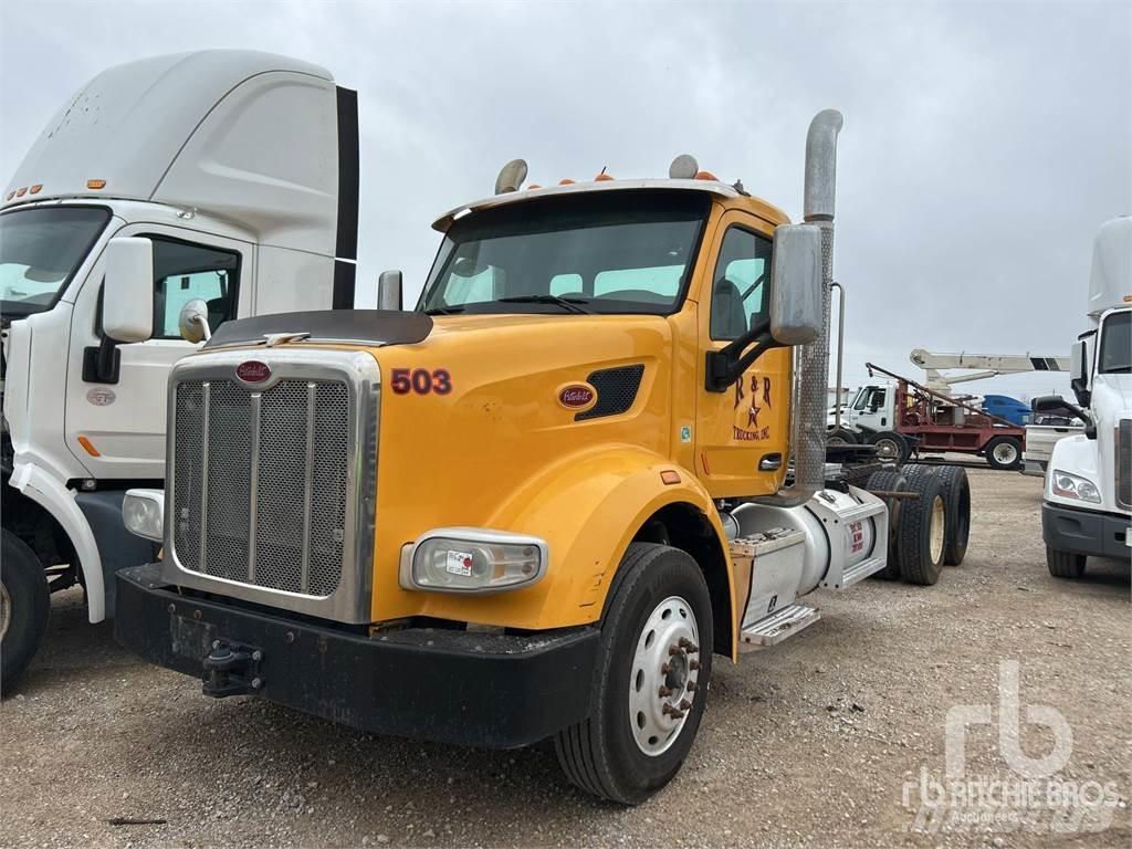 Peterbilt 567 Τράκτορες
