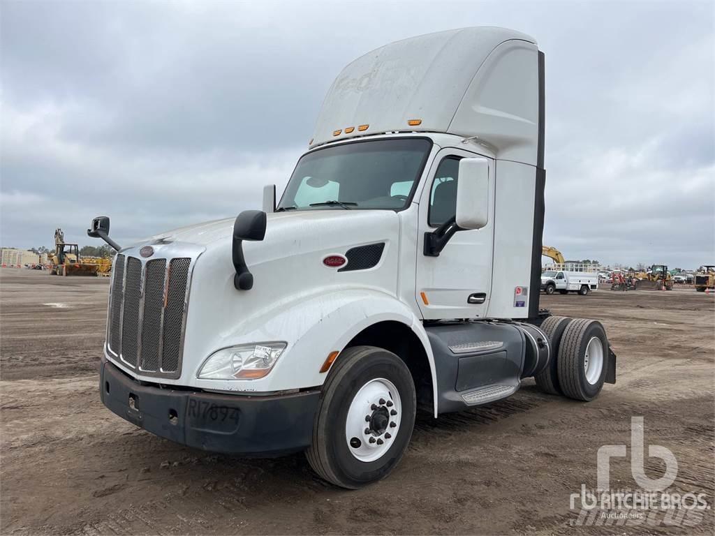 Peterbilt 579 Τράκτορες