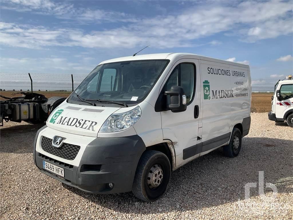 Peugeot BOXER Κλούβες με συρόμενες πόρτες