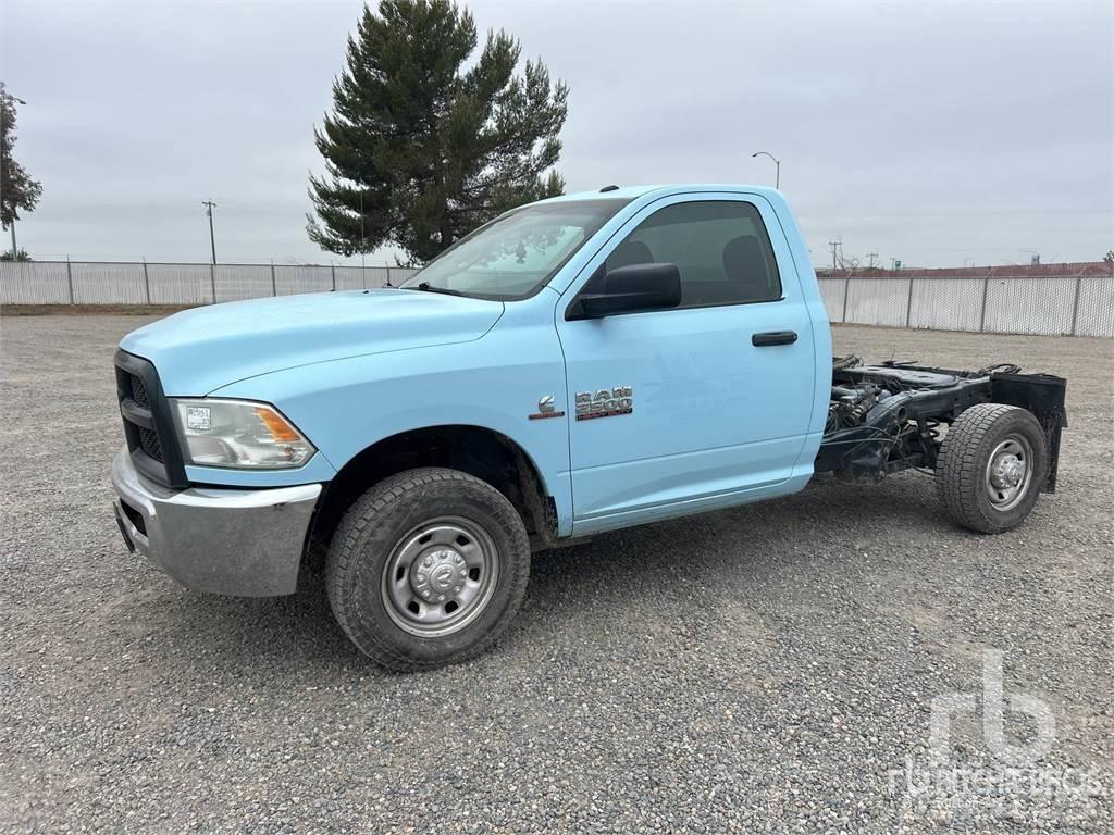 RAM 2500 Φορτηγά Σασί