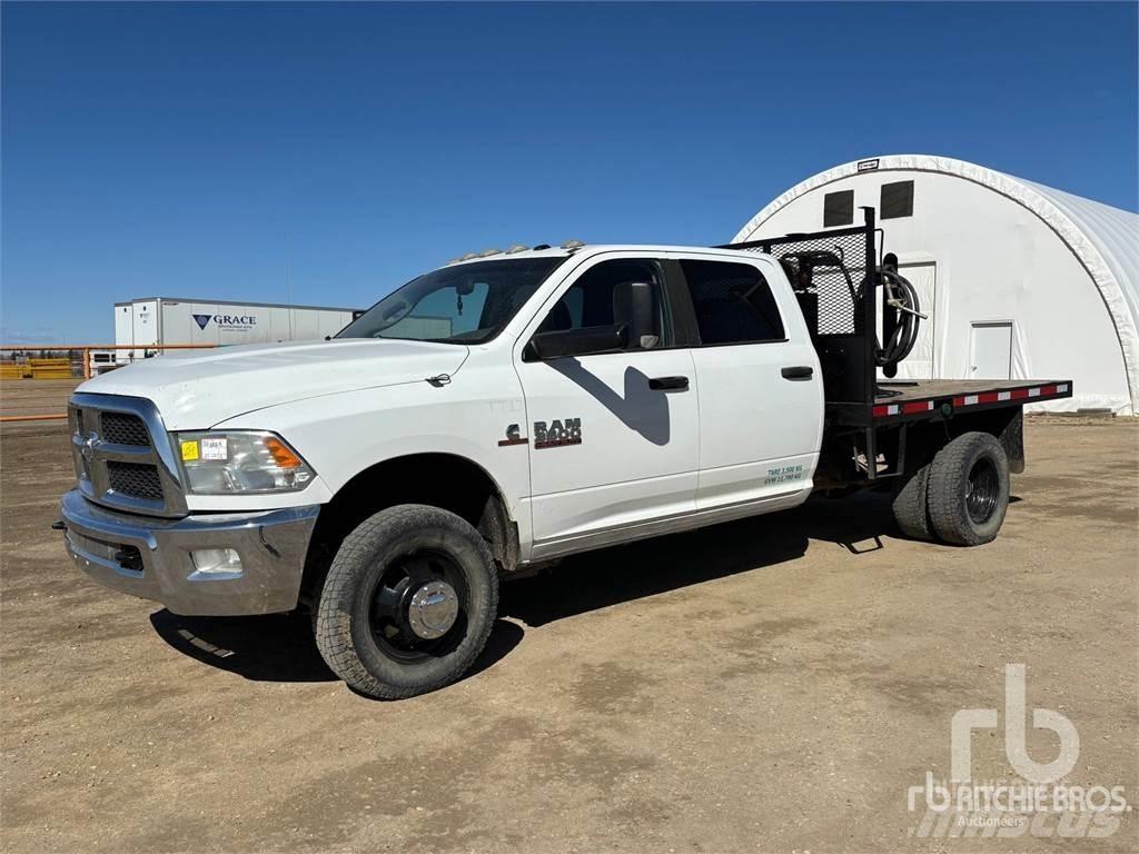 RAM 3500 Φορτηγά Kαρότσα με ανοιγόμενα πλαϊνά