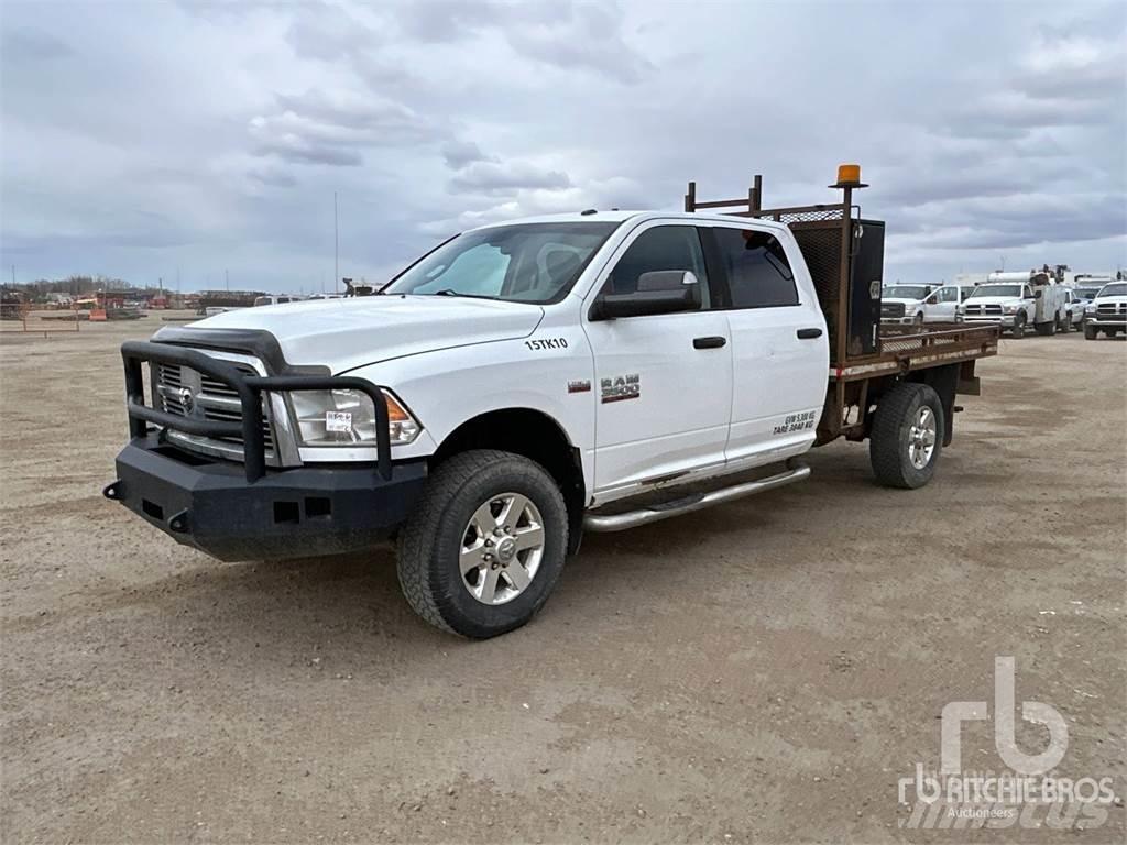 RAM 3500 Φορτηγά Kαρότσα με ανοιγόμενα πλαϊνά