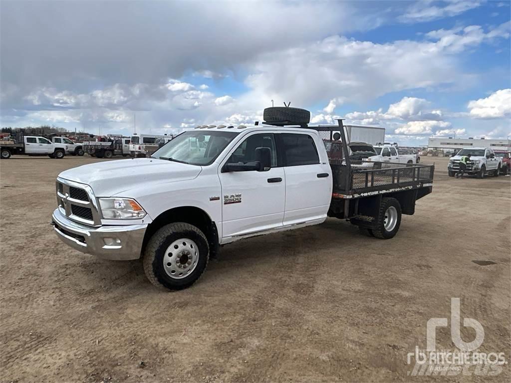 RAM 3500 Φορτηγά Kαρότσα με ανοιγόμενα πλαϊνά