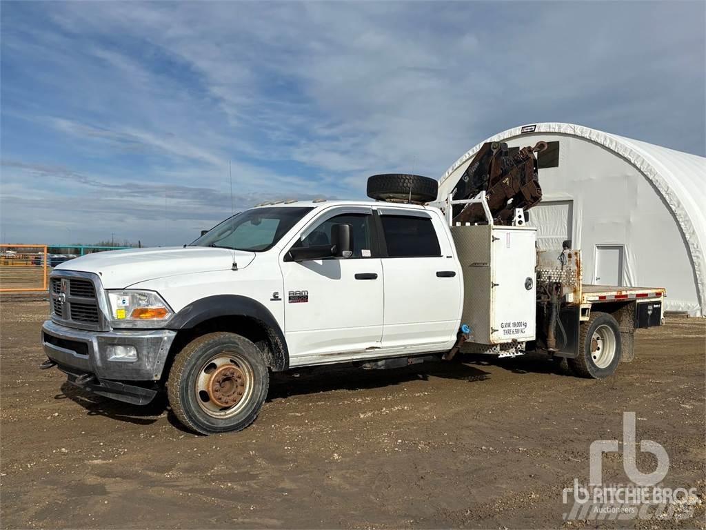 RAM 5500 Φορτηγά με Γερανό
