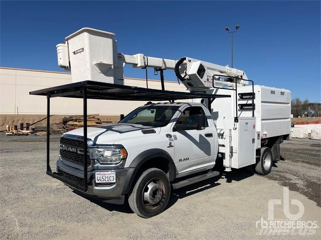 RAM 5500 Εναέριες πλατφόρμες τοποθετημένες σε ρυμούλκα