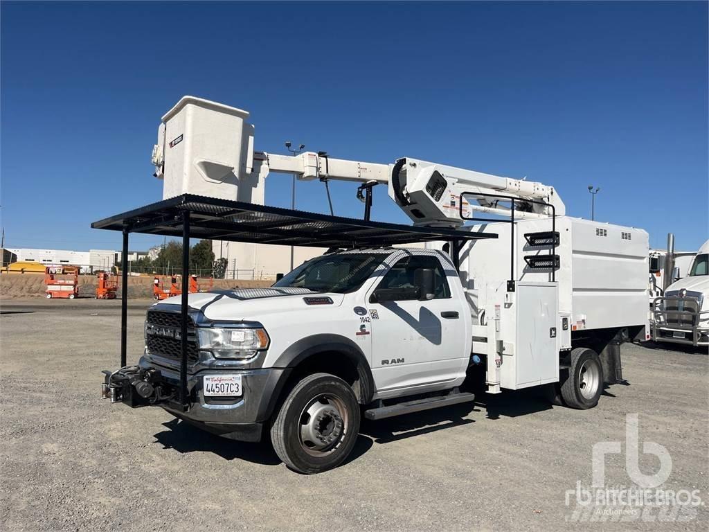 RAM 5500 Εναέριες πλατφόρμες τοποθετημένες σε ρυμούλκα