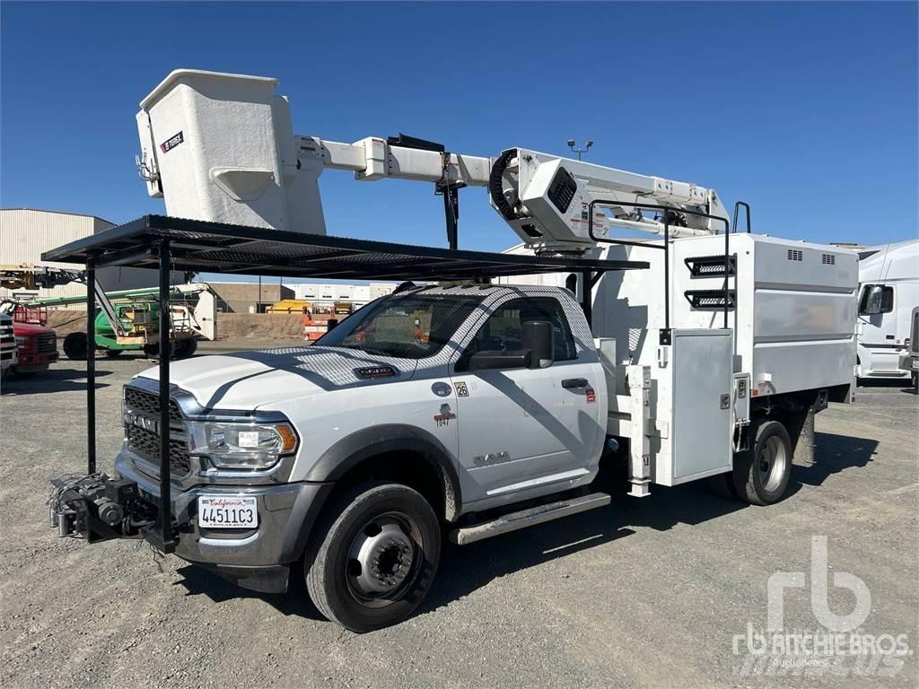 RAM 5500 Εναέριες πλατφόρμες τοποθετημένες σε ρυμούλκα
