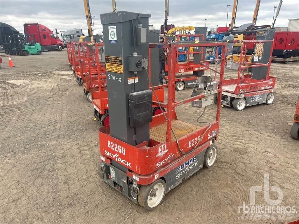 SkyJack SJ16 Αναβατόρια και ανυψωτήρες υλικών