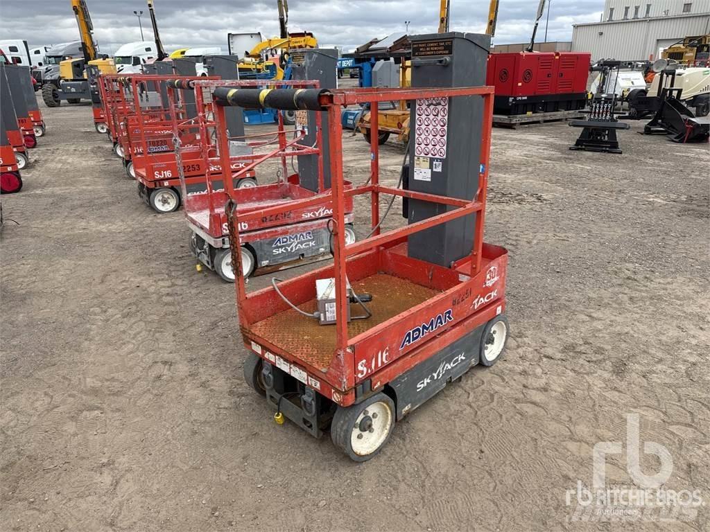 SkyJack SJ16 Αναβατόρια και ανυψωτήρες υλικών