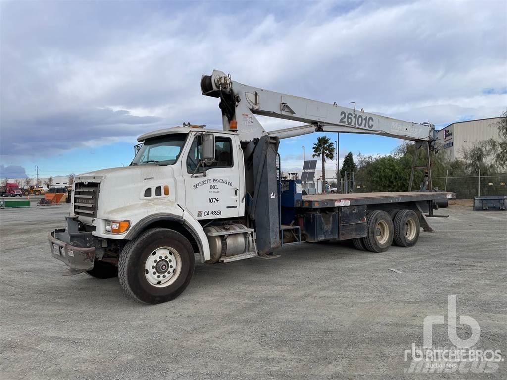 Sterling L7500 Φορτηγά με Γερανό