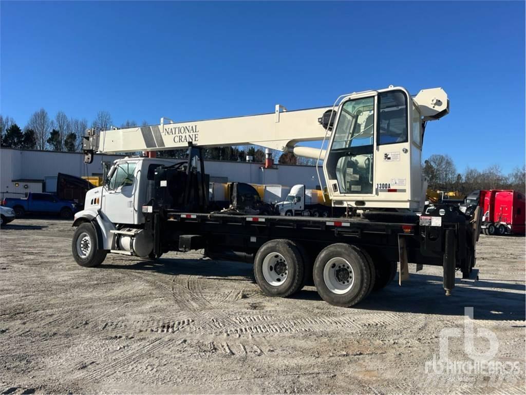 Sterling L7500 Φορτηγά με Γερανό