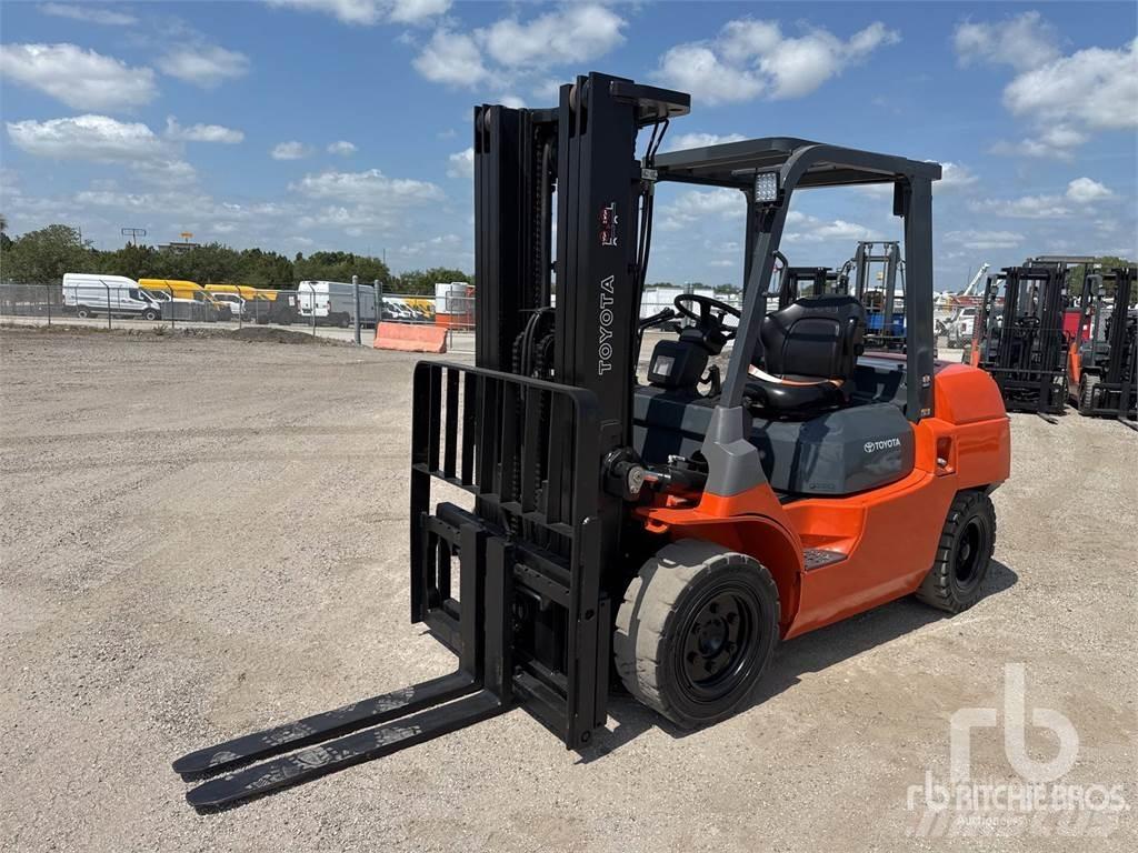 Toyota 7FDU35 Πετρελαιοκίνητα Κλαρκ