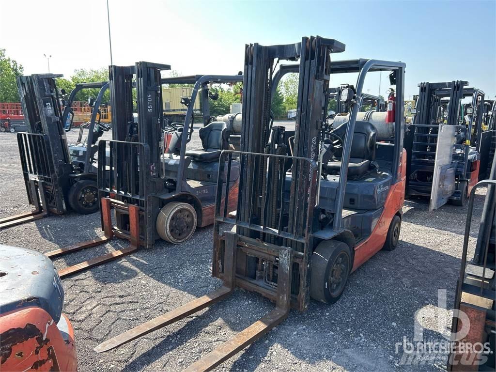 Toyota 8FGCU25 Πετρελαιοκίνητα Κλαρκ