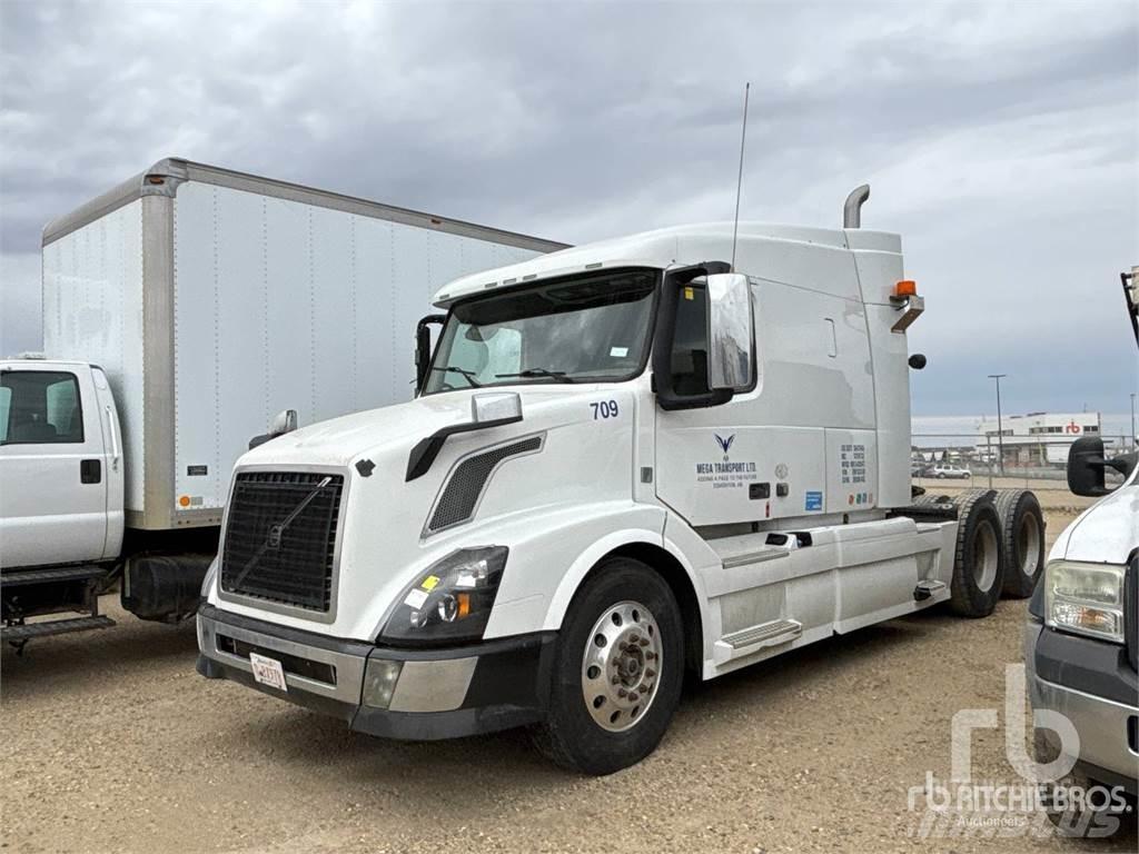Volvo VLN670 Τράκτορες