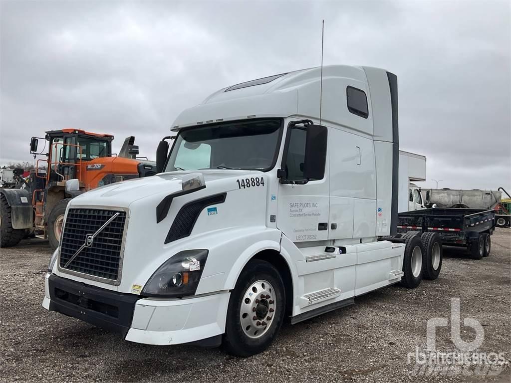 Volvo VLN670 Τράκτορες